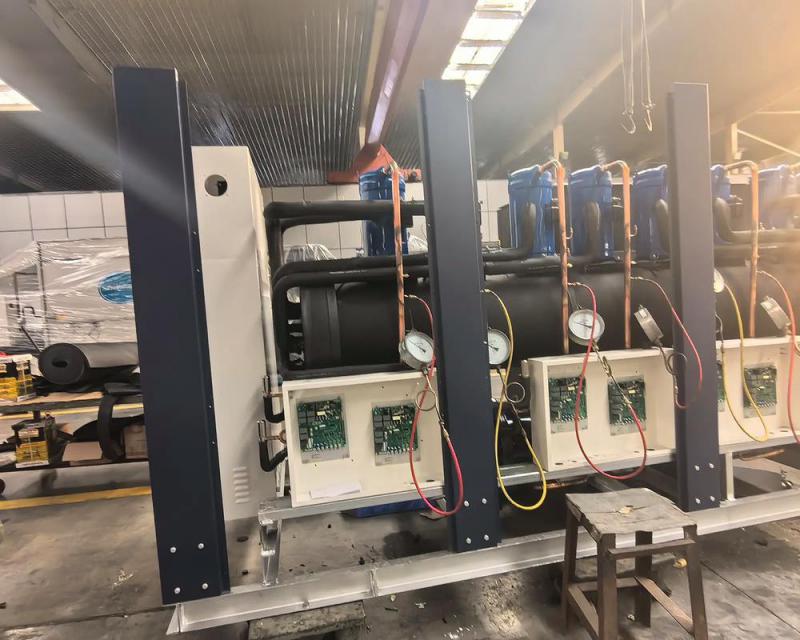 怎么判斷制冷機(jī)是否進(jìn)空氣？